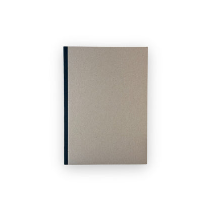 Þræðabundin skissubók – opnast flatt