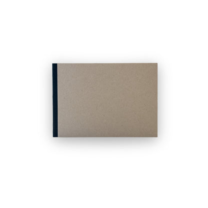 Þræðabundin skissubók – opnast flatt