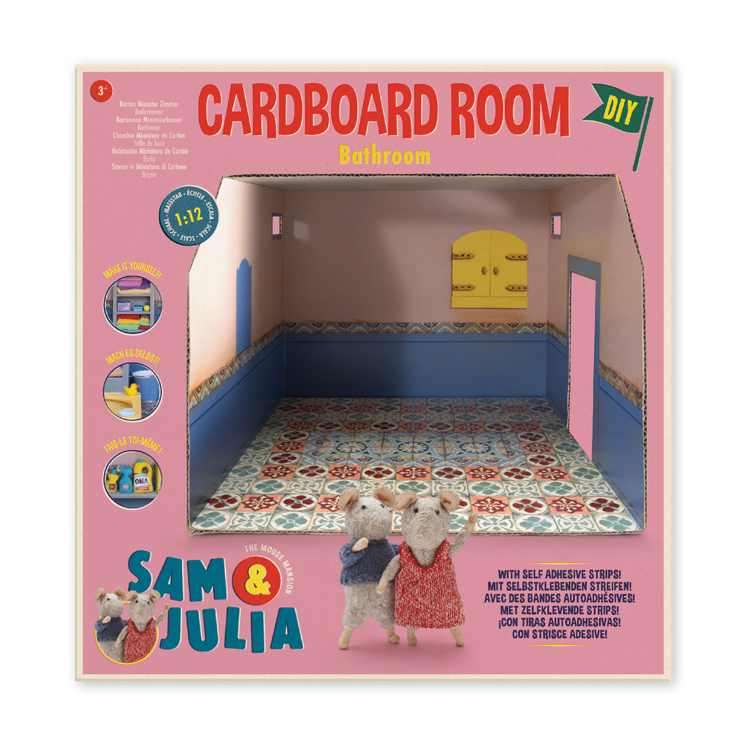 Cardboard Room - Bathroom