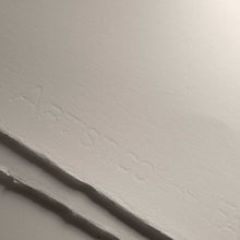 Load image into Gallery viewer, Vatnslitapappír ARTISTICO Extra White 56x76 cm - blað
